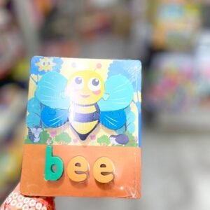 Bee 4-Piece Wooden Puzzle Board