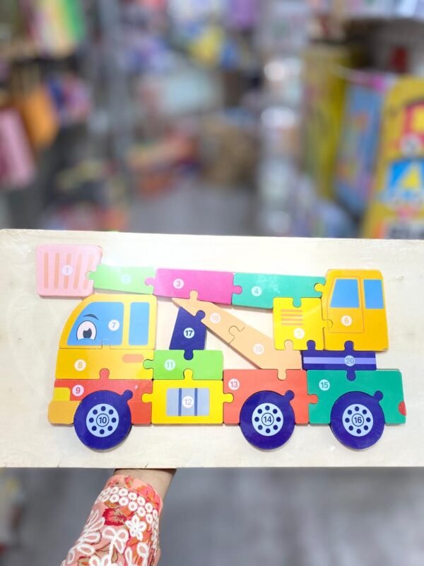Truck 10-Piece Wooden Puzzle Board
